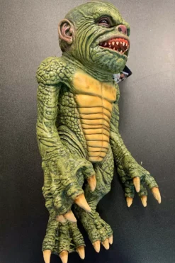 TRICK OR TREAT STUDIOS Ghoulies II: Fish Ghoulie Movie Prop -Creepsville Horror Shop Gremlins Puppet Prop Ghpoulie