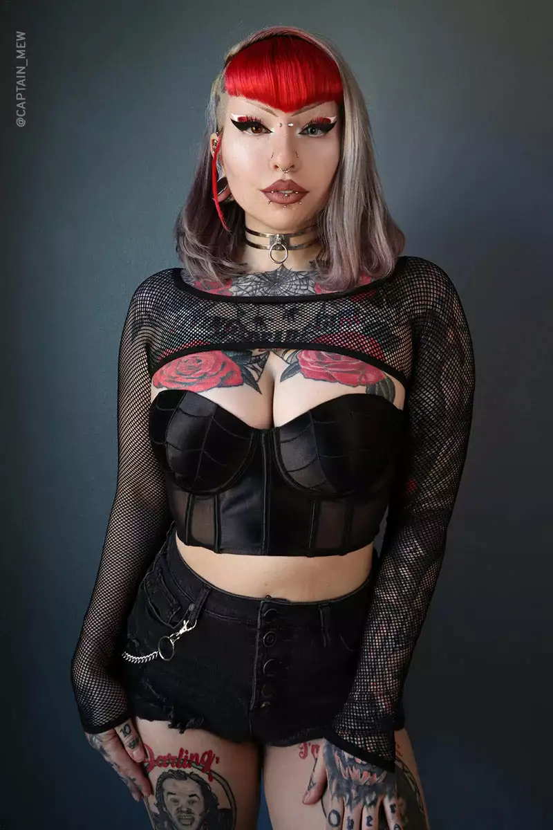 Helena Fishnet Super Crop Top 6 Helena Fishnet Super Crop Top - Image 4