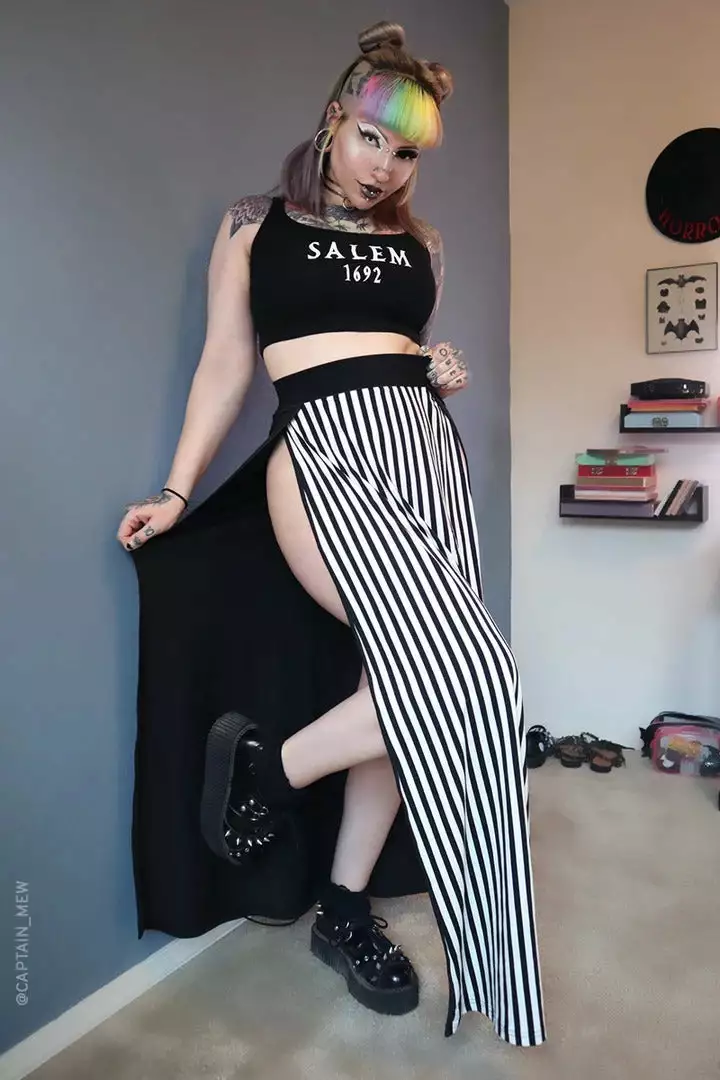 Beetle M-Line Maxi Skirt 6 Beetle M-Line Maxi Skirt - Image 4