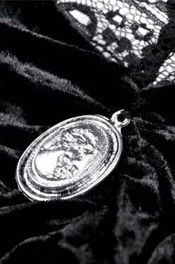 Wednesday Off The Shoulder Top -Creepsville Horror Shop TW305 200 1024x1024 2x 61cd8f85 5af9 4f9c 8f00 a5d36d91179e