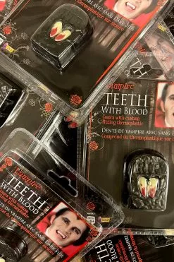 Bloody Vampire Fangs [Custom-fit] -Creepsville Horror Shop VampireFangs