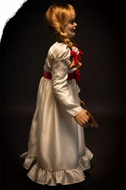 TRICK OR TREAT STUDIOS The Conjuring - Annabelle Lifesize 40" Doll -Creepsville Horror Shop annabelle prop 02