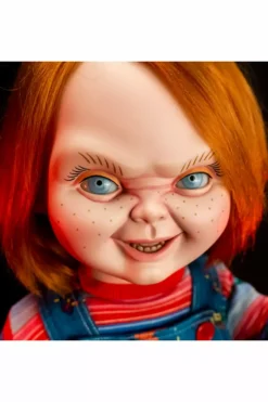 TRICK OR TREAT STUDIOS Ultimate Chucky Doll [Lifesize 29"] -Creepsville Horror Shop uc glamourshot4